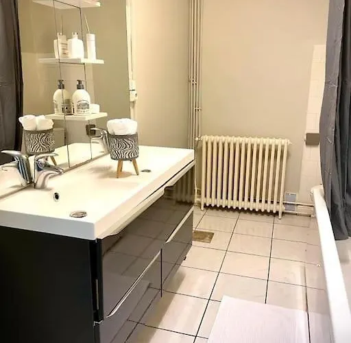 3 Proche Centre * Carcassonne